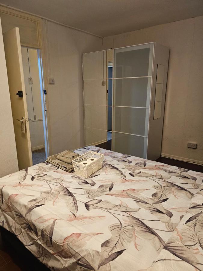Axel'S Rooms 1 Манчестер Экстерьер фото